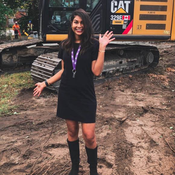 Meet your Posher, Nusha - Picture 1 of 1